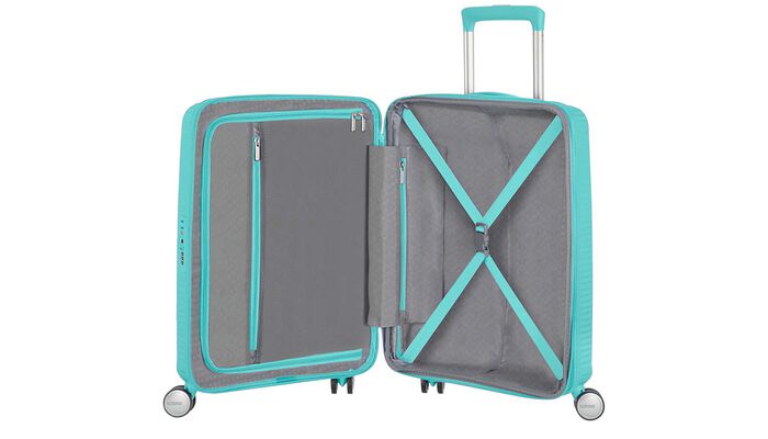 Wewnętrzna organizacja z dodatkową kieszenią zapinaną na suwak