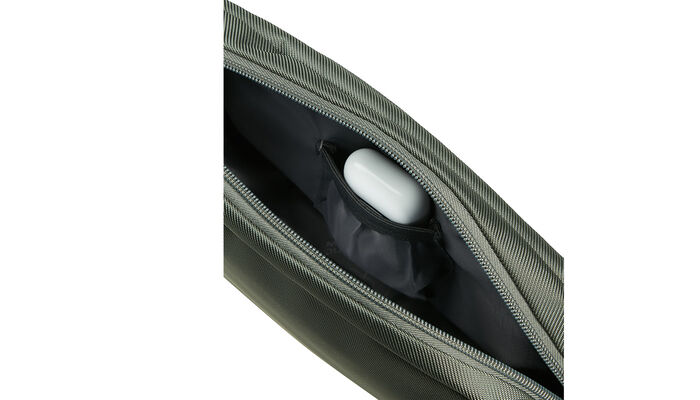 Dedykowane kieszenie na słuchawki AirPods