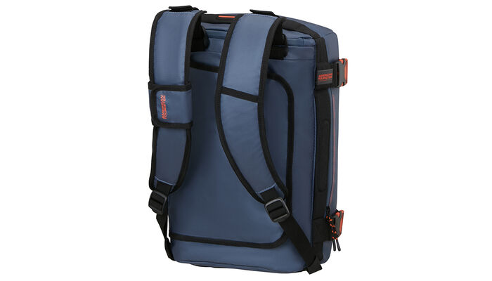 Chowane szelki plecaka