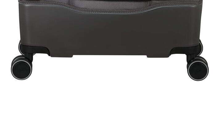 spód z twardą obudową