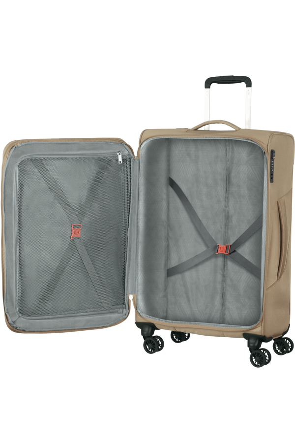 American Tourister Summerfunk Spinner Exp TSA 67cm  Beige American Tourister Summerfunk Spinner Exp TSA 67cm  Beige