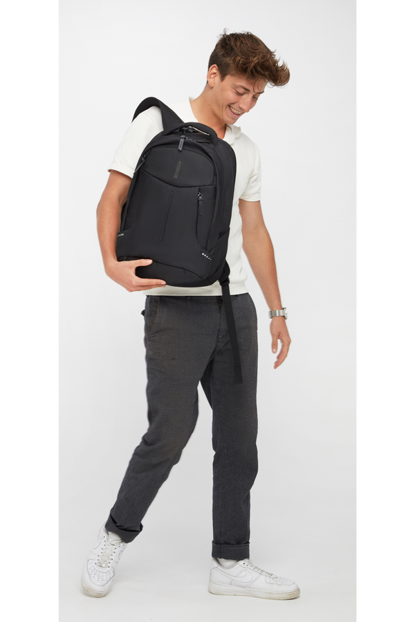 American Tourister Urban Groove Ug14 Lapt. Bp 15.6' Uni  Czarny