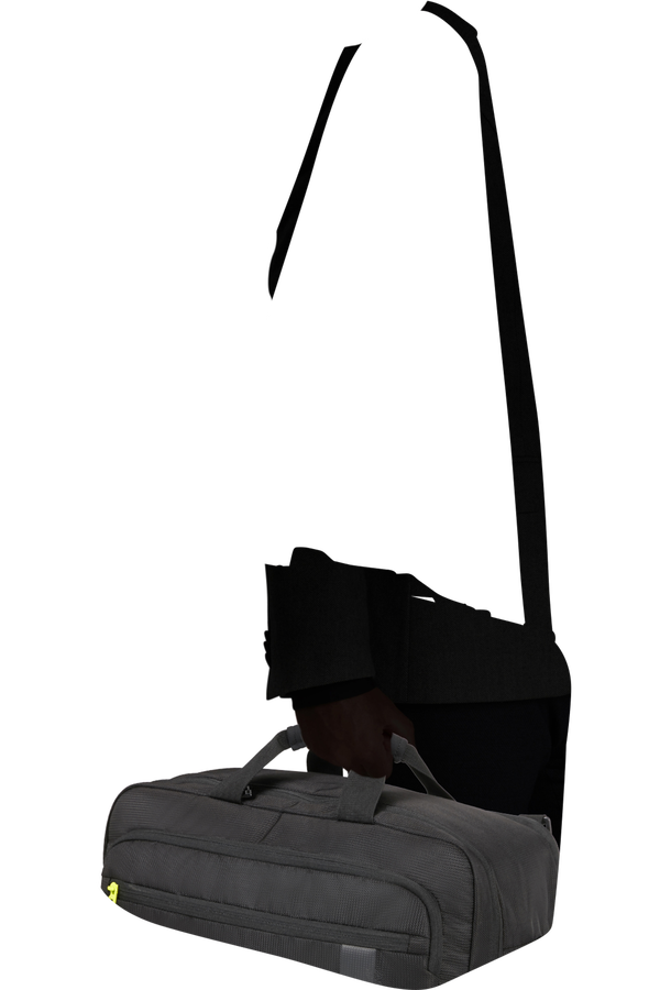 American Tourister Work-E 3-Way Boarding Bag  Czarny