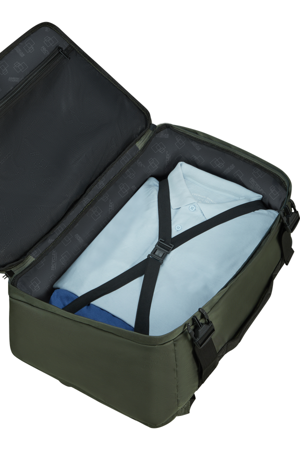 American Tourister Urban Track Travel Backpack  Dark Khaki American Tourister Urban Track Travel Backpack  Dark Khaki