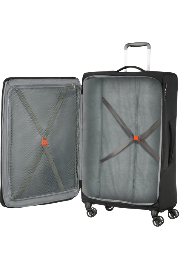 American Tourister Summerfunk Spinner Exp TSA 79cm  Czarny American Tourister Summerfunk Spinner Exp TSA 79cm  Czarny