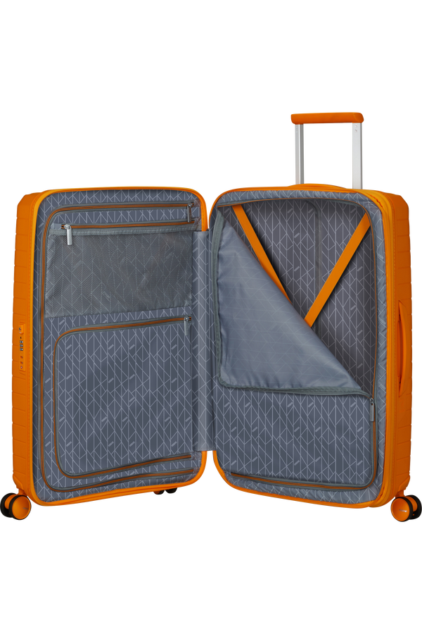 American Tourister Fastforward Spinner 68/25 TSA EXP 68cm  Radiant Orange American Tourister Fastforward Spinner 68/25 TSA EXP 68cm  Radiant Orange