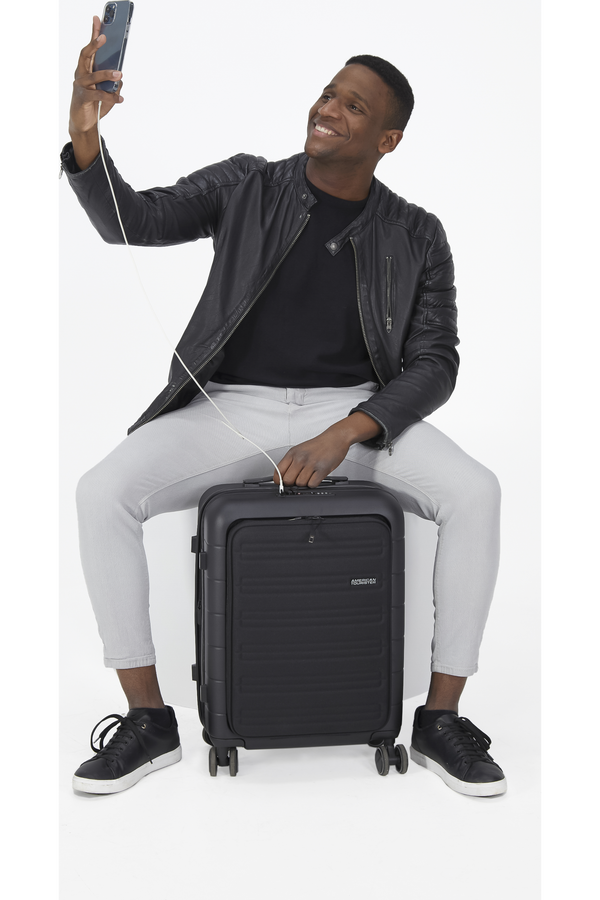 American Tourister Novastream Spinner TSA Exp. Smart 55cm  Dark Slate