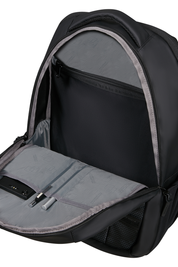 American Tourister Streethero Laptop Backpack Limited 15.6'  Urban Camo