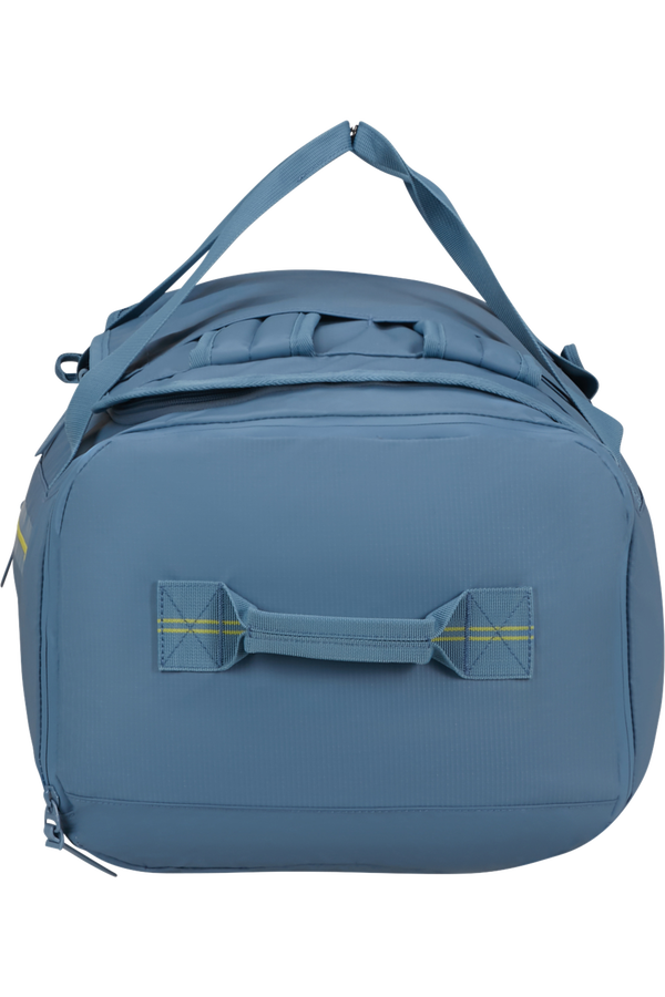 American Tourister Trailgo Duffle M  Coronet Blue American Tourister Trailgo Duffle M  Coronet Blue